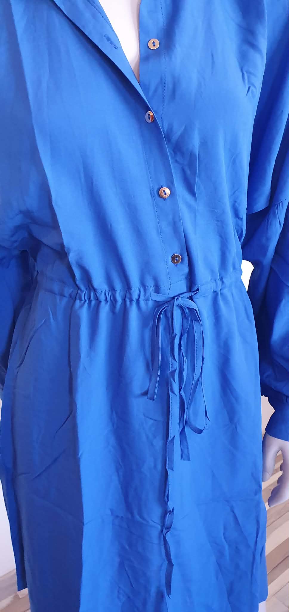 Robes bleus