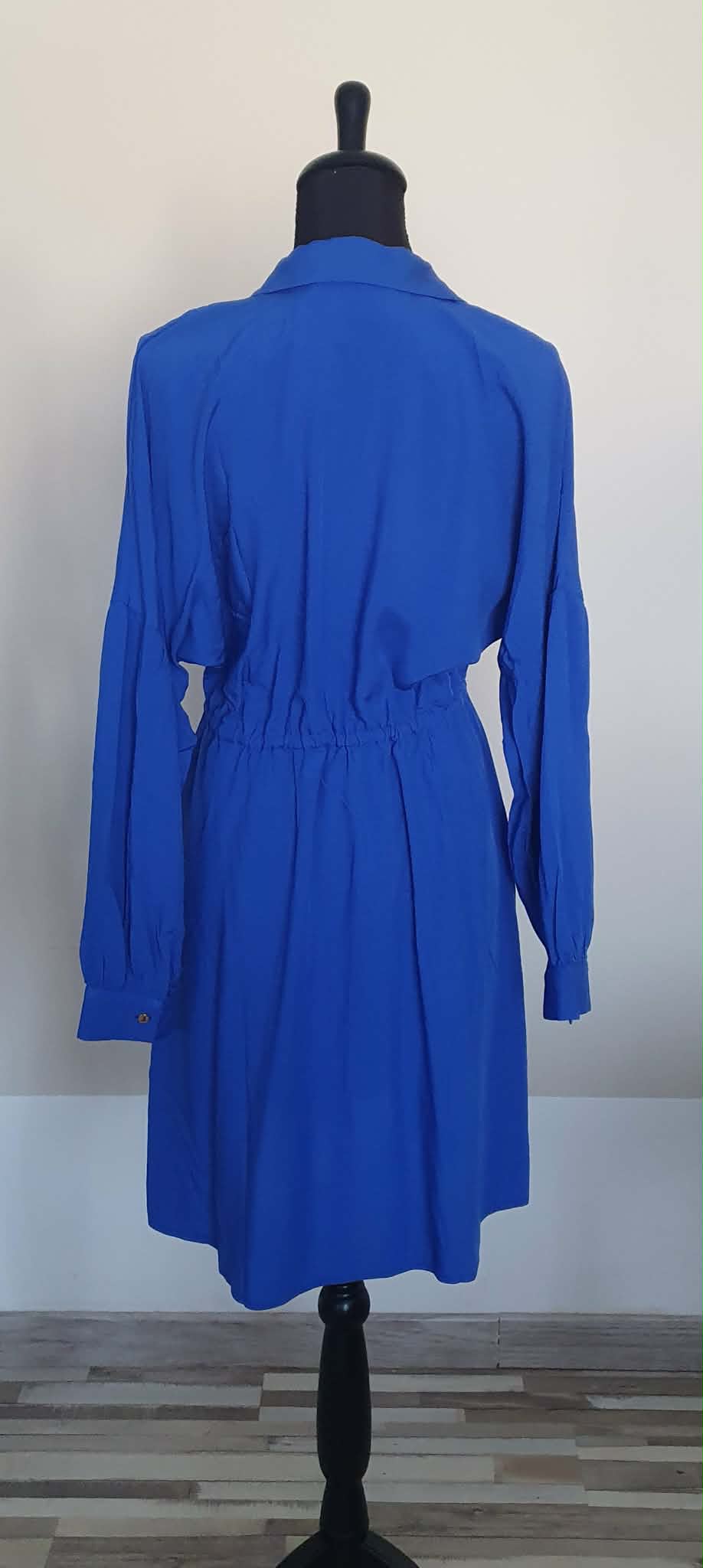 Robes bleus