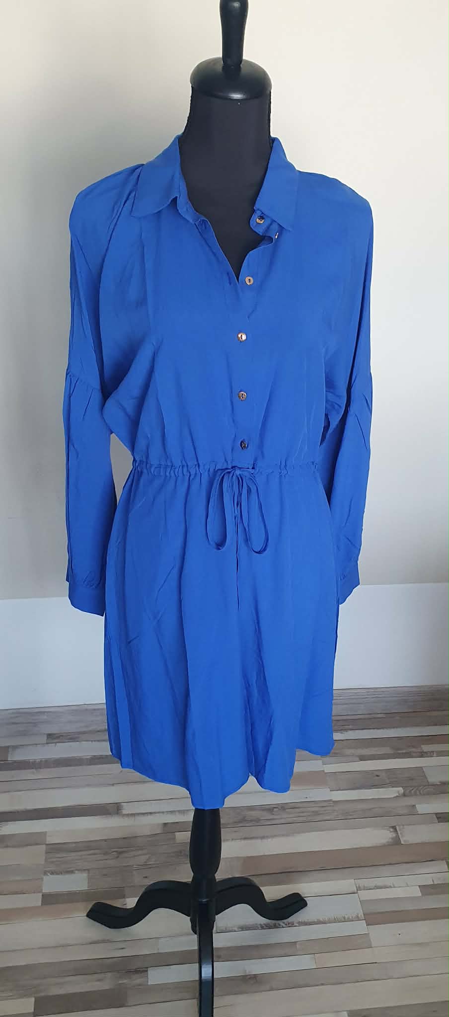 Robes bleus