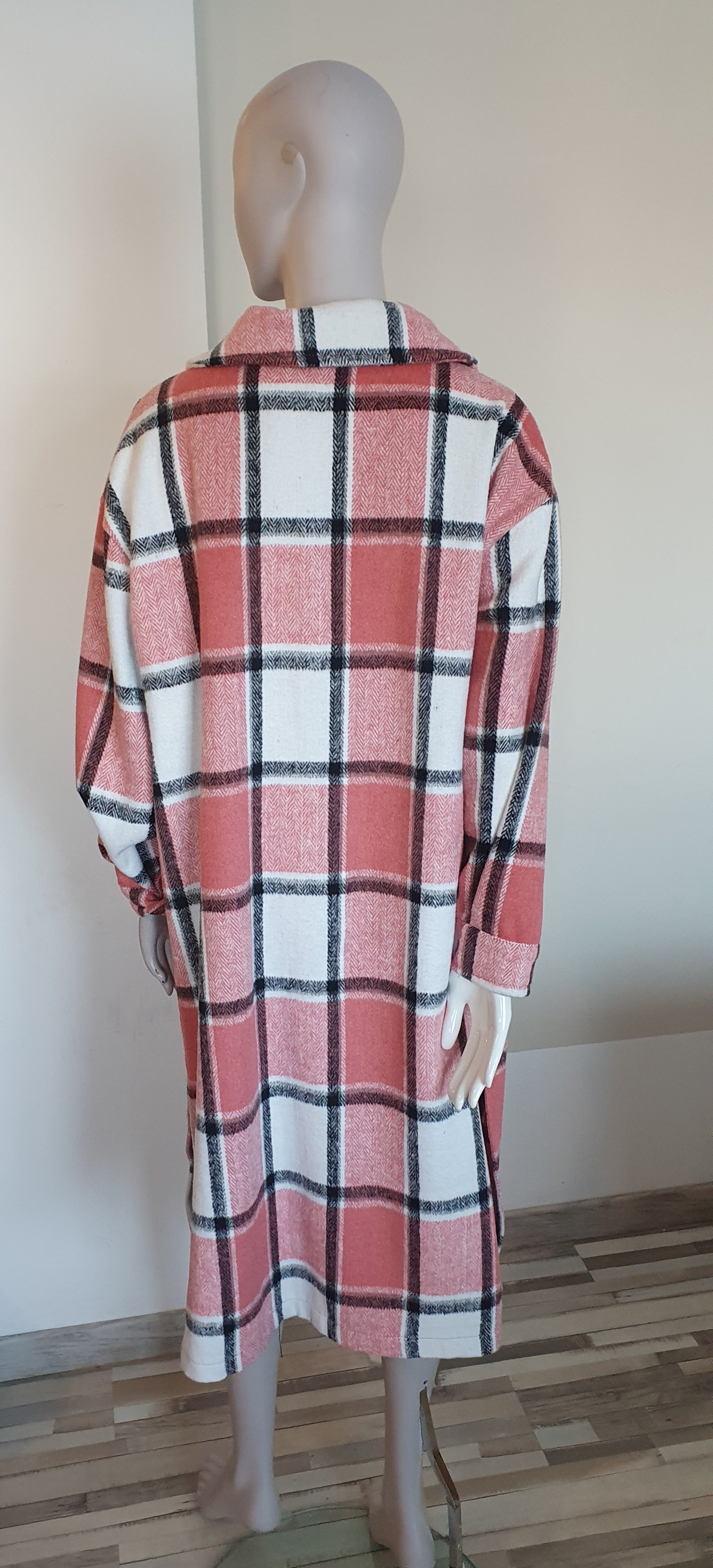 Veste longue à carreaux